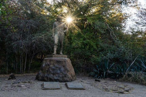 Statue de David Livingstone, explorateur écossais qui découvrit les chutes Victoria en 1855
