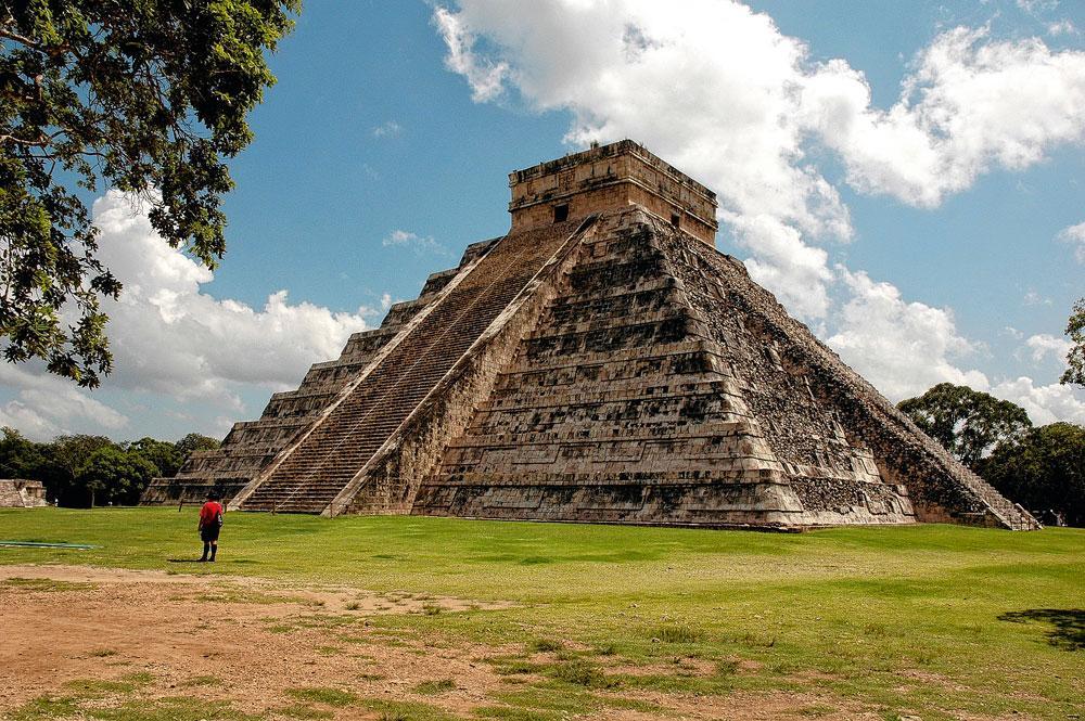 Kukulcan, grande pyramide de Chichén Itza.