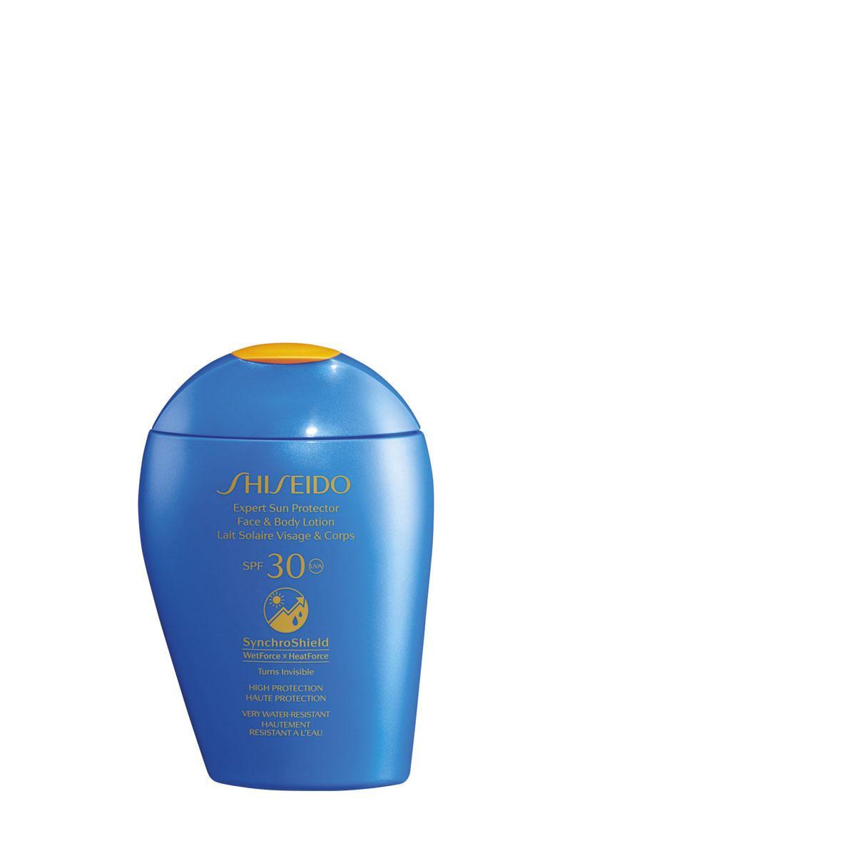 Lait solaire visage et corps SPF30, Shiseido, 45 euros les 150 ml.