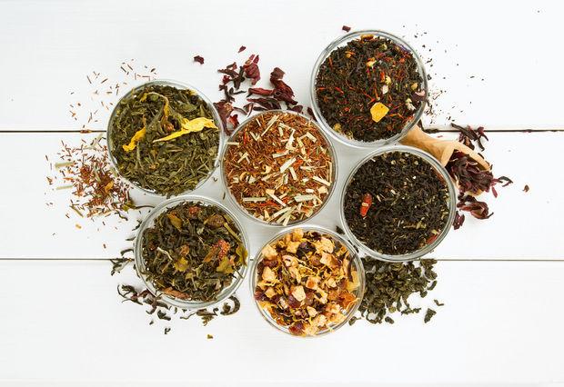 Associer le thé avec les plats : les conseils de Carine Amery, sommelière du thé