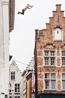 Dominic Di Tommaso nous montre Bruges d'un point de vue inédit.