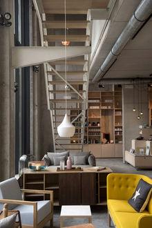 Living room, néo-cantine chic 