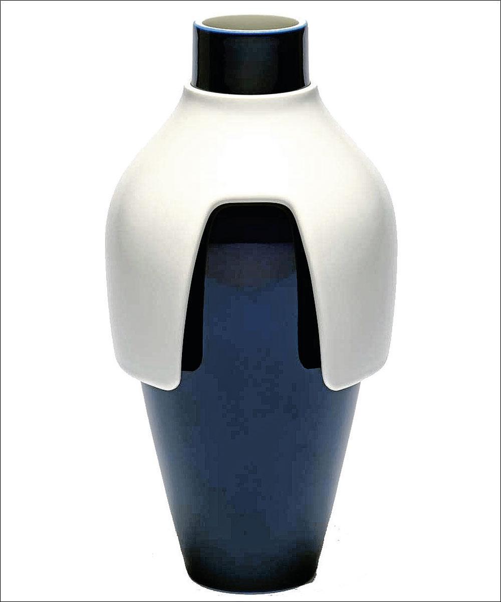 Vase Les Capes de Matali Crasset, Manufacture de Sèvres