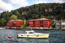 Istanbul: maisons en bois emblématiques du Bosphore cherchent acheteurs
