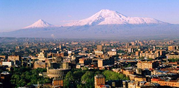 L'Arménie, terre de coeur de Charles Aznavour