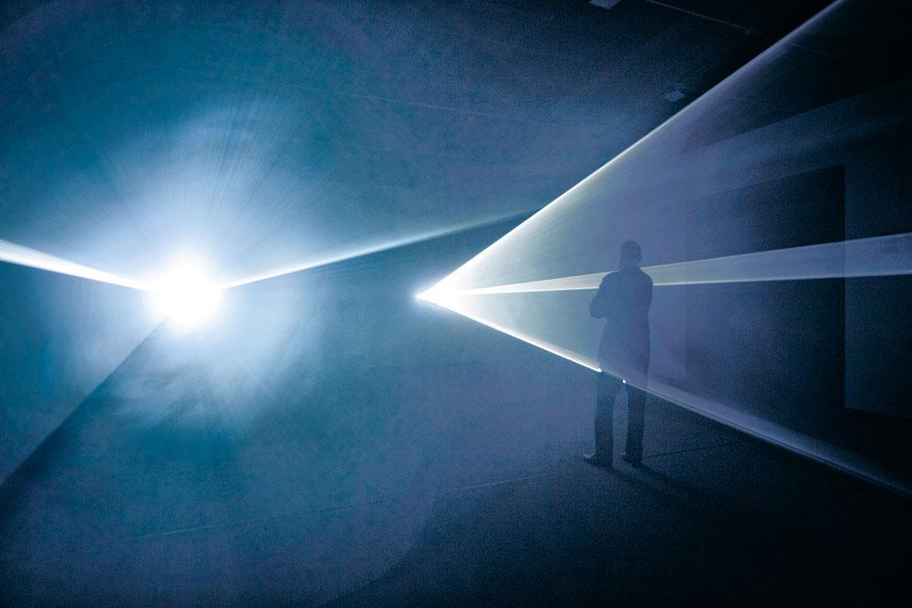 ANTHONY MCCALL, LEAVING (WITH TWO-MINUTE SILENCE), 2009.