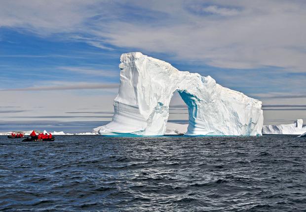 Au delà du passage de Drake, place aux merveilles de l'Antarctique