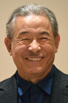 Portrait d'Issey Miyake, artisan-inventeur japonais
