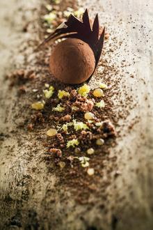 Truffe au chocolat, caramel aux épices de Pascal Devalkeener et Jean Galler