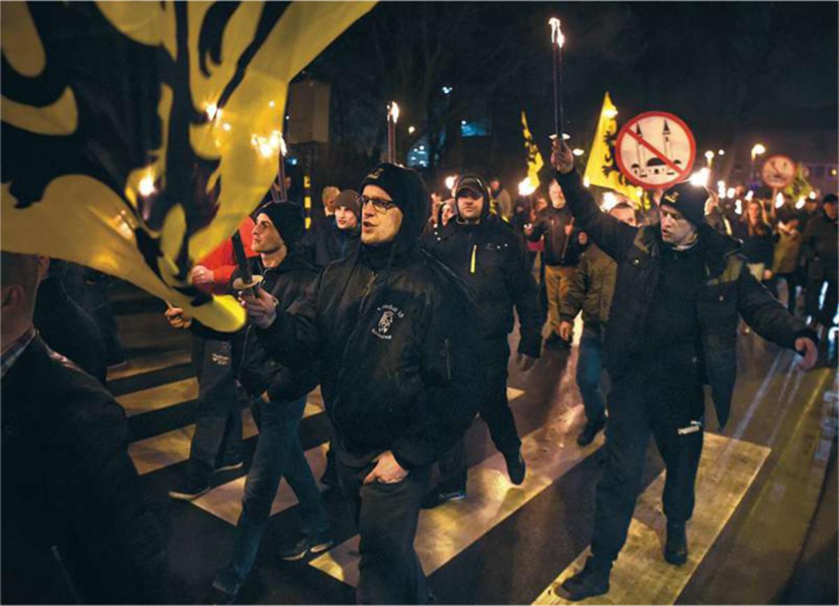 Anvers, 21 février 2017. Manifestation du Vlaams Belang contre la construction programmée d'une nouvelle mosquée. 