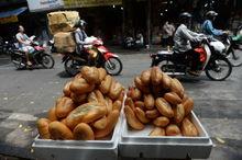 Le banh-mi, sandwich hérité des Français et toujours aussi populaire au Vietnam (+ recette)