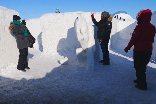 Le plus grand labyrinthe de neige du monde, une attraction touristique à découvrir par -35 °C
