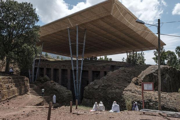 Des églises éthiopiennes vieilles de 900 ans, menacées de destruction (en images)