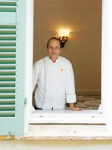 Nicolas Pierantoni, fidèle d'Alain Ducasse et chef de son restaurant, à La Celle.