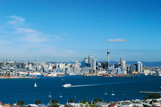 Auckland, la Cité des Voiles, capitale économique de la Nouvelle-Zélande.