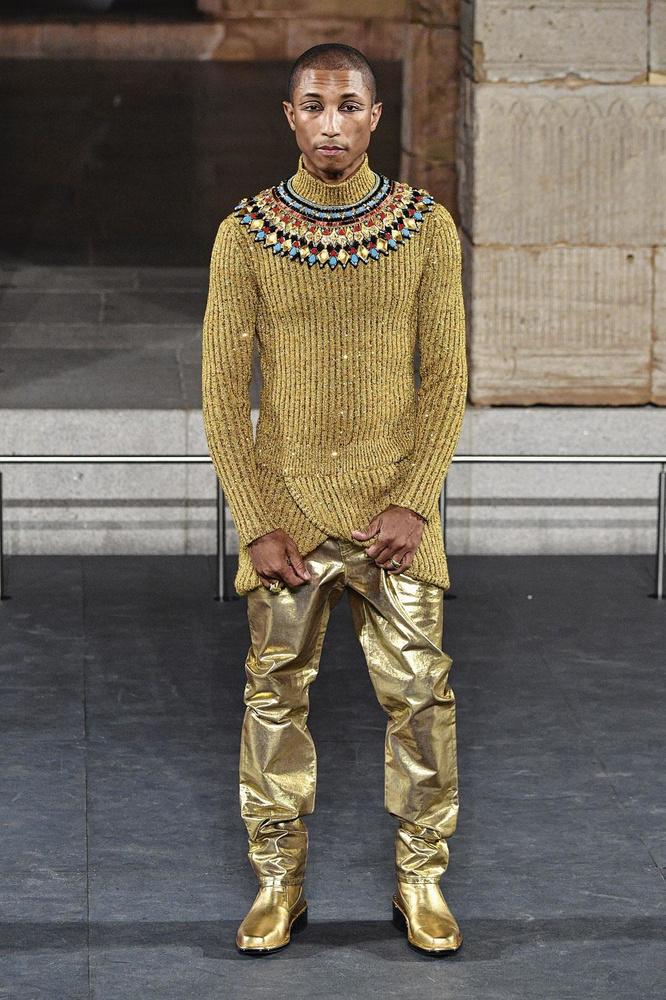Pharrell Williams, habitué des défilés Chanel.
