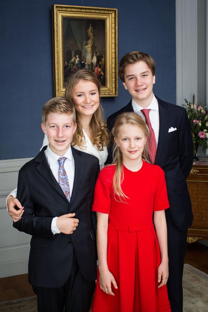 La princesse Élisabeth, le prince Gabriel, le prince Emmanuel, et la princesse Éléonore