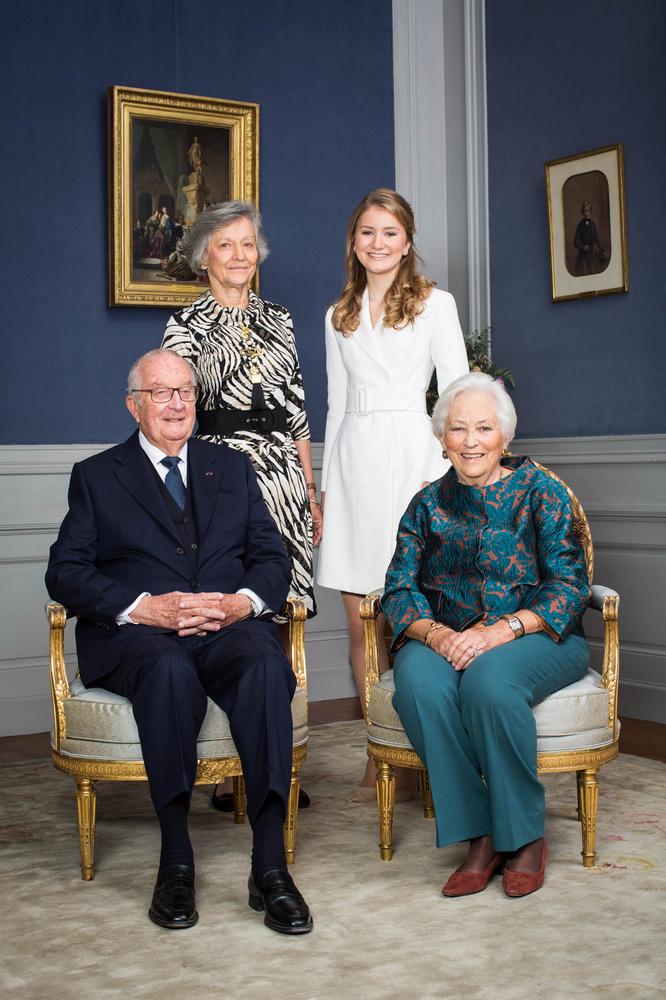 La princesse Élisabeth, la comtesse Anna Komorowska (la mère de la reine Mathilde), le roi Albert et la reine Paola
