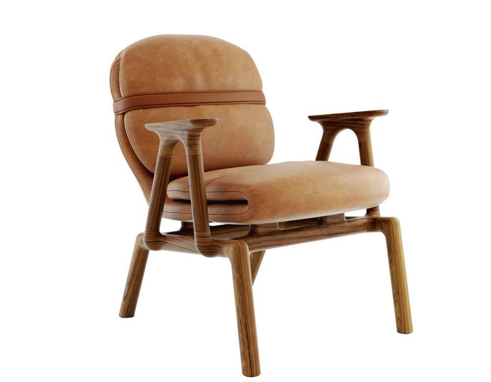 Les chaises Oil, en verre iridescent, et Mid, en bois et cuir, une réminiscence du style Mid-Century.