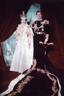 Photo officielle du couronnement d'Elizabeth, en juin 1953