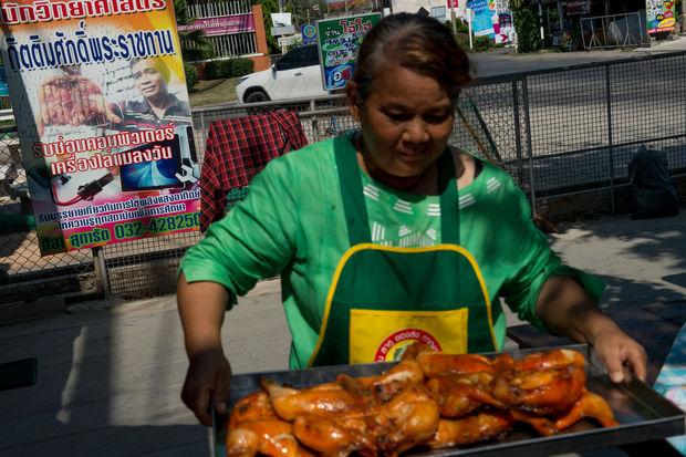 Le poulet solaire, la recette qui fait fureur en Thaïlande