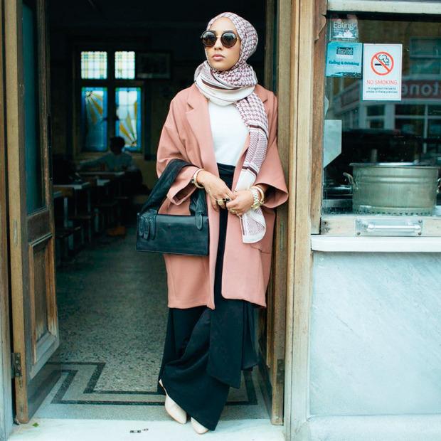 H&M et Dolce & Gabbana, deux marques à avoir compris le potentiel commercial du hijab.