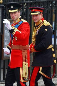 Les secrets derrière les tenues de la famille royale d'Angleterre