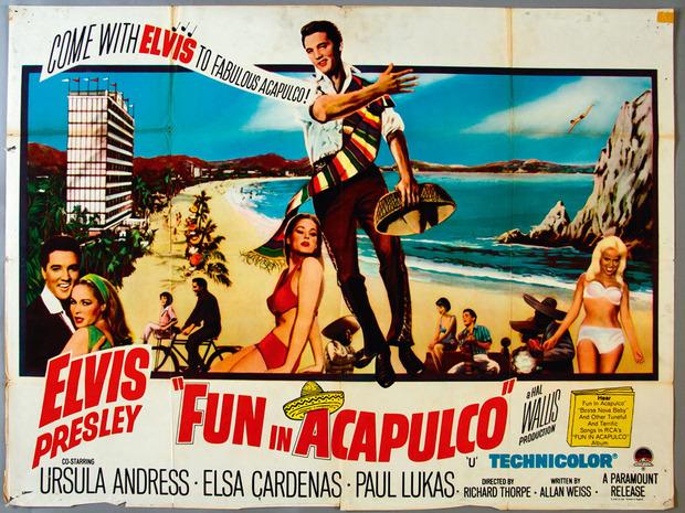 La ville inspirera aussi un sympathique navet avec Elvis, Fun in Acapulco qui, en 1963, voit le King conter fleurette à Ursula Andress, au top de sa période Bikini. 