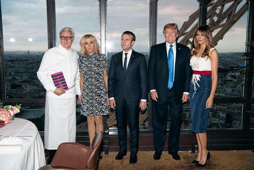 Alain Ducasse avec les couples présidentiels français et américains au prestigieux 