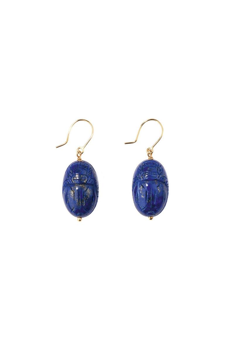 Boucles d'oreilles Scarabée en lapis-lazuli, Aurélie Bidermann, 575 euros. aureliebidermann.com