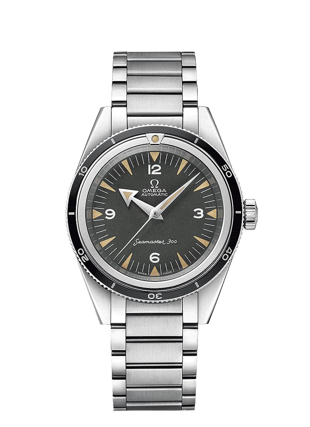 Une montre Seamaster 300, 39 mm, boîtier et bracelet en acier inoxydable, Omega, 6600 euros
