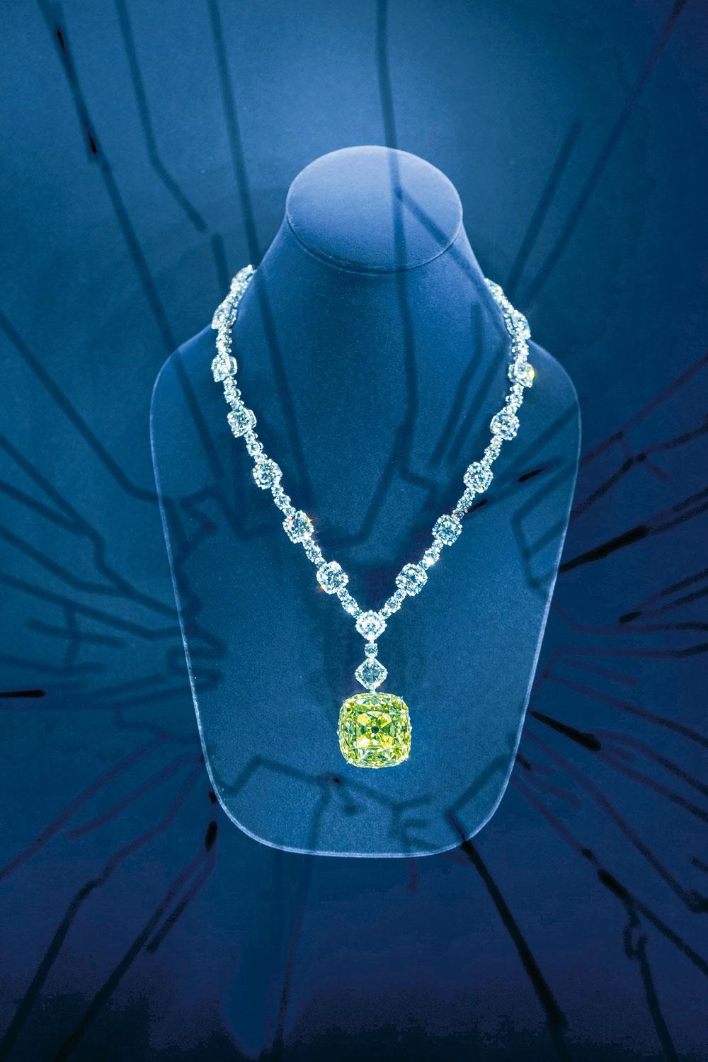 Ce diamant jaune, l'un des plus beaux du monde, a inspiré la nouvelle fragrance de Tiffany & Co.
