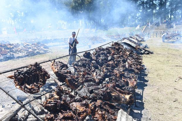 L'Uruguay bat le record du plus grand barbecue au monde