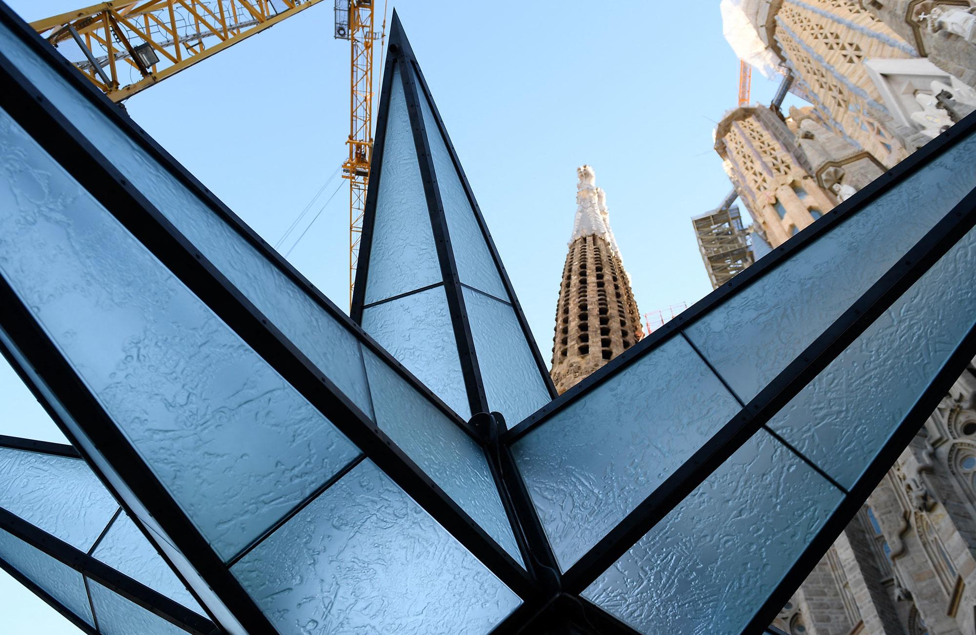 Barcelone : la Sagrada Familia inaugure sa neuvième tour en décembre