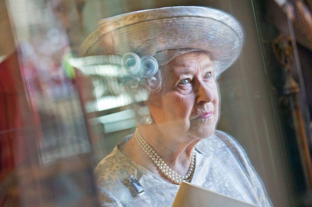 Premier anniversaire sans son époux pour la reine Elizabeth II