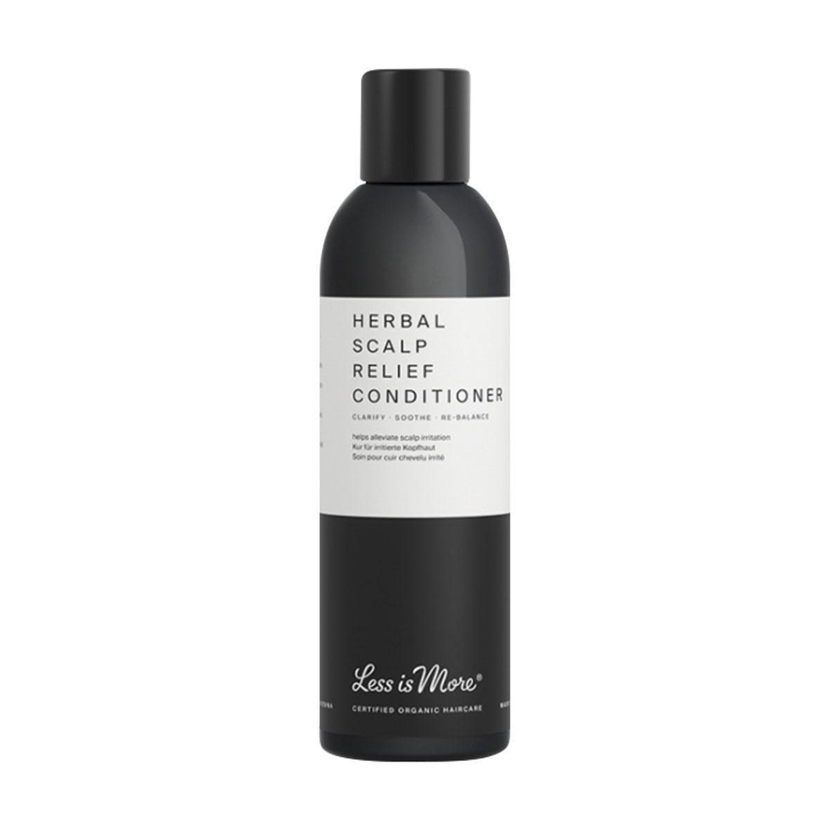 Après-shampoing Herbal Scalp Relief, Less is More, 27 euros les 200 ml (disponible sur www.makesenz.be).