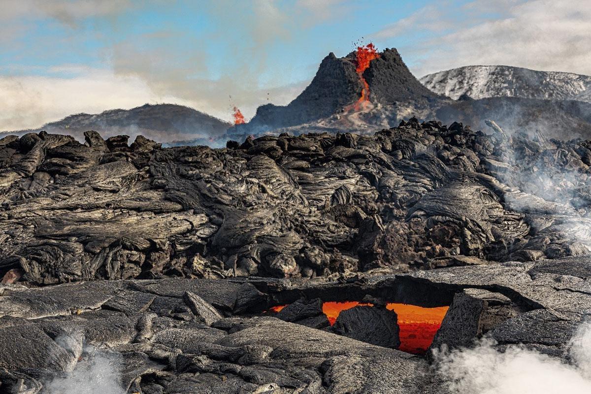 Du camping au jardin à l'observation des volcans : trois conseils voyage