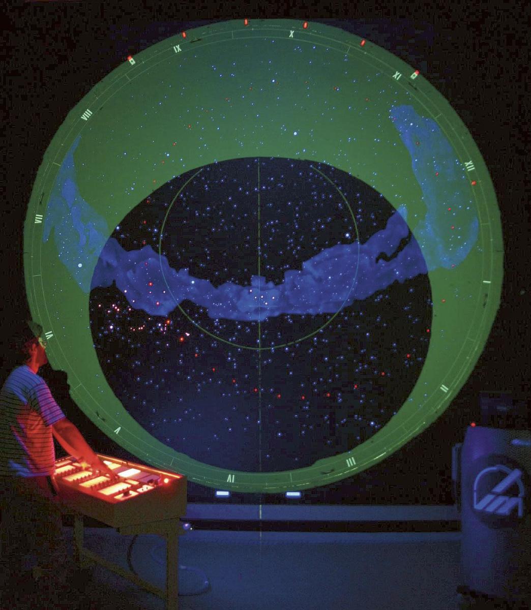 L'une des réalisations de Mira, une gigantesque carte interactive des étoiles.
