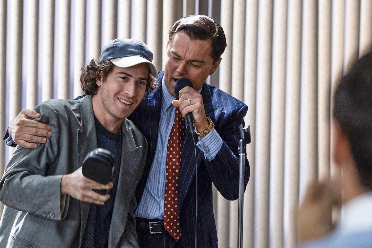 Jake Hoffman, qui interprète Steve Madden dans Le loup de Wall Street, aux côtés de Leonardo DiCaprio.