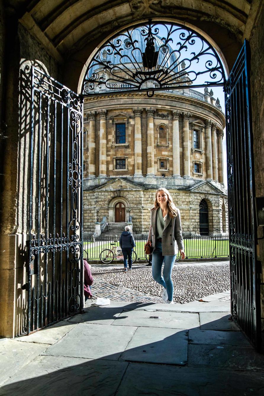 Oxford : Début d'une nouvelle vie pour la princesse Elisabeth (en images)