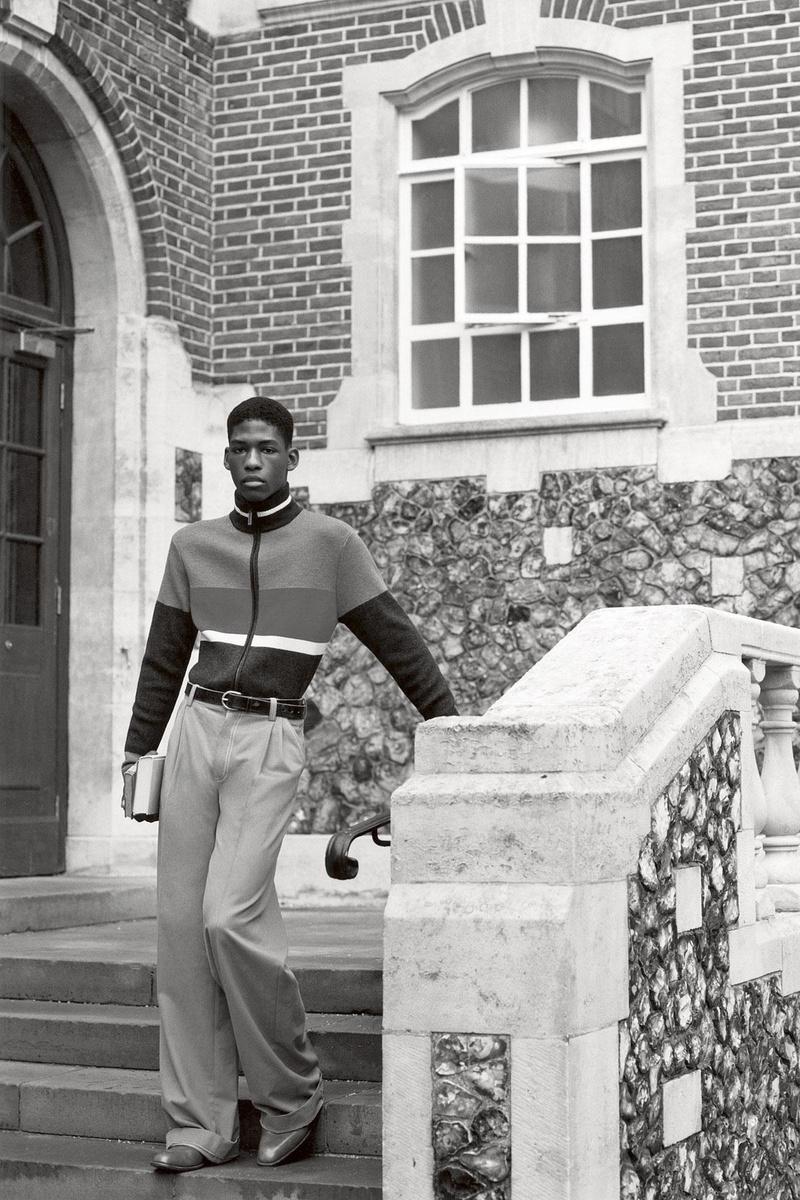 Black Sunlight ou l'automne-hiver 21 de Grace Wales Bonner. Elle y explore les liens entre l'Angleterre et les Caraïbes en un vestiaire mixte, entre sportswear et tailoring.