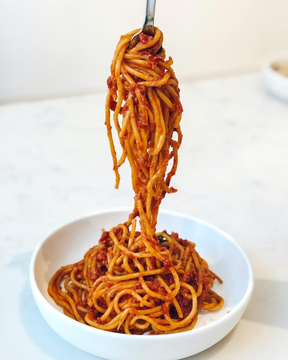 Spaghetti sauce tomate, anis et piment fumé