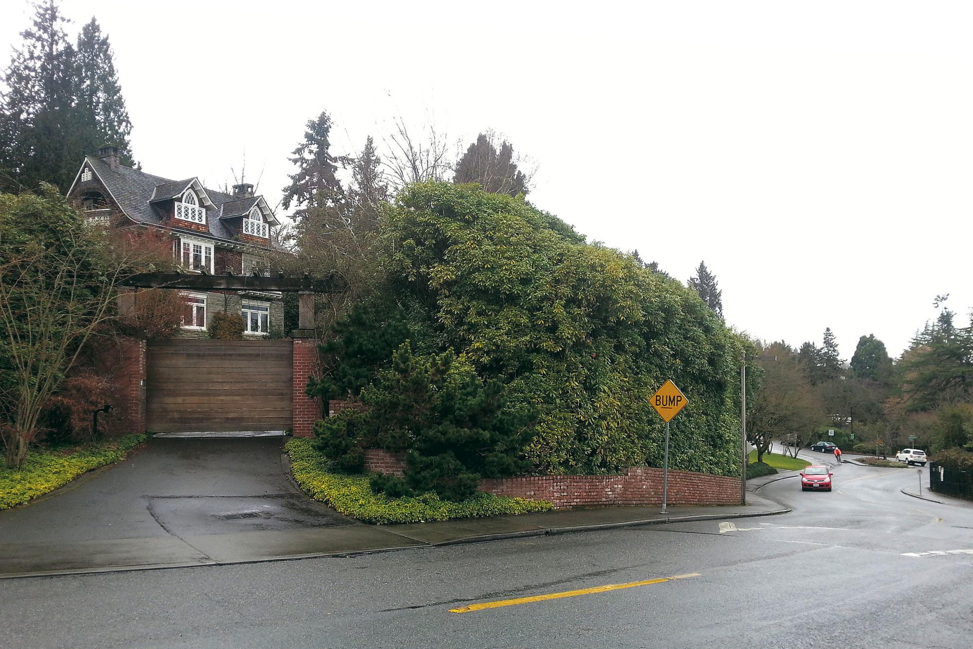 Het huis op Lake Washington Boulevard waar de Nirvanazanger een eind aan zijn leven maakte.