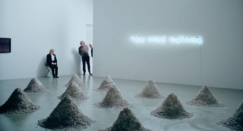 RUBEN ÖSTLUND: 'Elk museum voor hedendaagse kunst ziet er hetzelfde uit. Met spullen op de grond waarvan je niet meteen weet of het kunst is of niet.'
