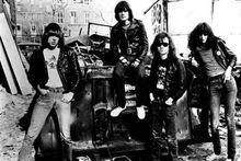 Le batteur des Ramones, Tommy Ramone, est décédé