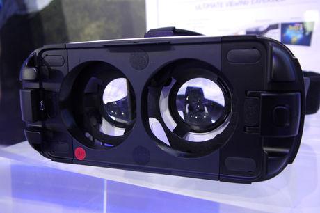 Le Samsung Gear VR, côté mirettes.
