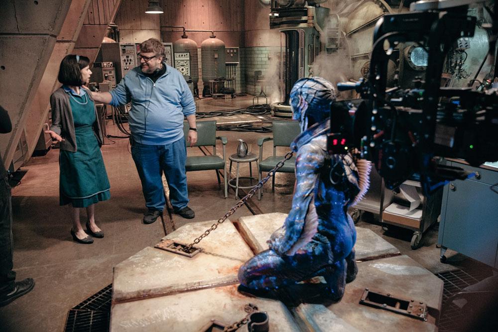 Guillermo del Toro, Sally Hawkins et Richard Jenkins sur le tournage de The Shape of Water.