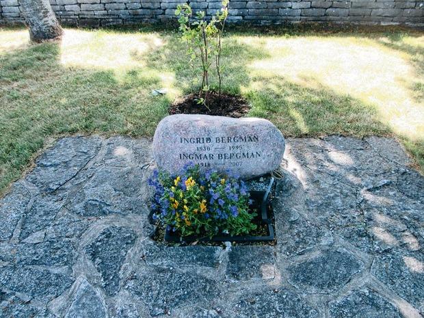 La tombe d'Ingmar et Ingrid Bergman.