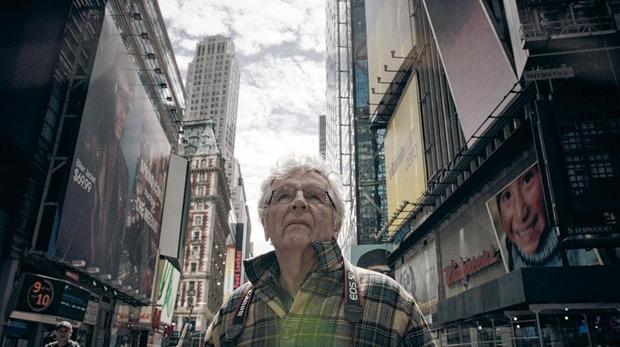 A 77 ans, Harry Gruyaert continue de courir le monde à la recherche de la photo unique qui vitrifie la beauté d'un instant.