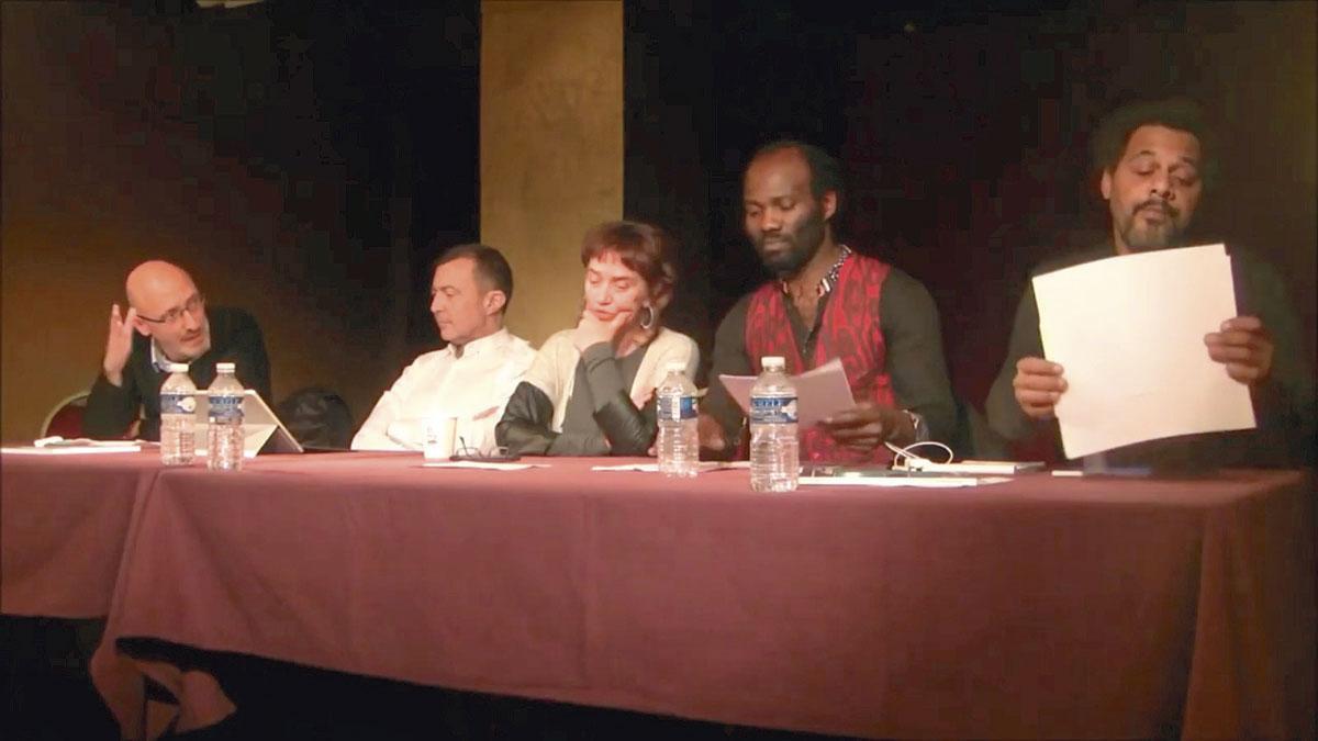 Sylvie Somen, lors d'une conférence sur la diversité des publics, seule femme à la table des intervenants.